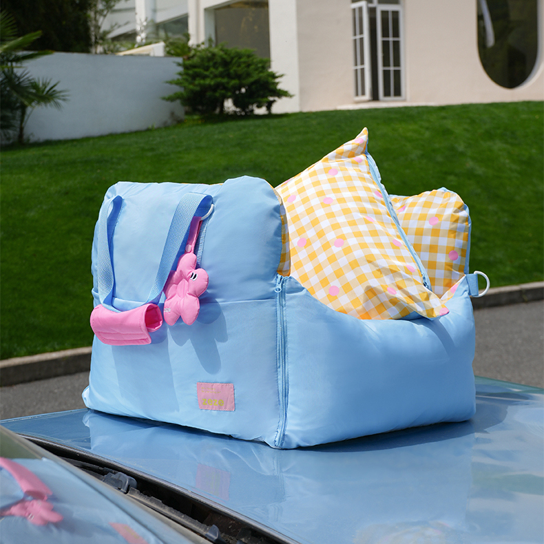 Dot Dot Car Travel Pet Bed - Image 4