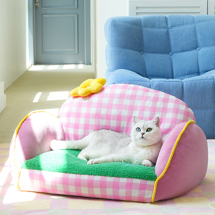 Spring Bloom Floral Pet Sofa - Image 2