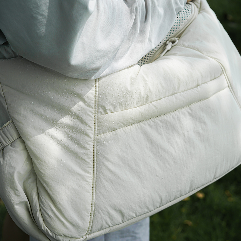 MOOQU Soft Cloud Bag - Image 3