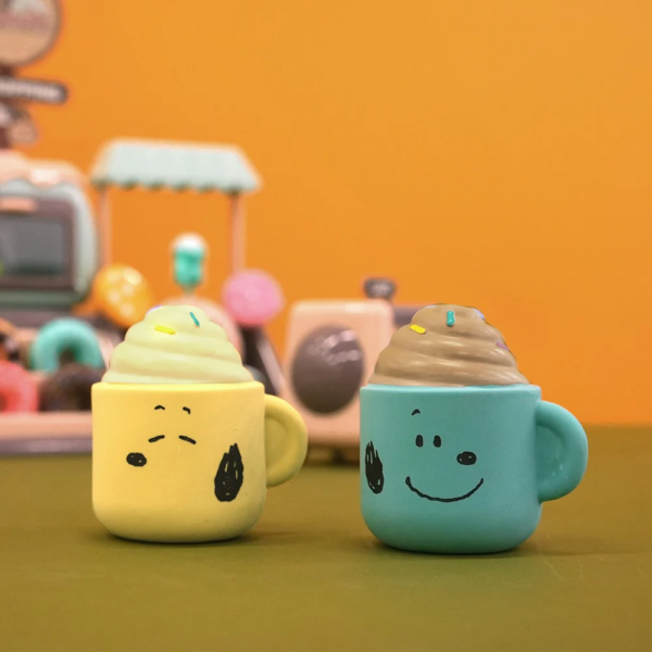 ParisDog Peanuts Coffee Latex Toy