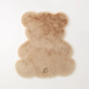 Moncheri Bear Fur Mat - Image 1