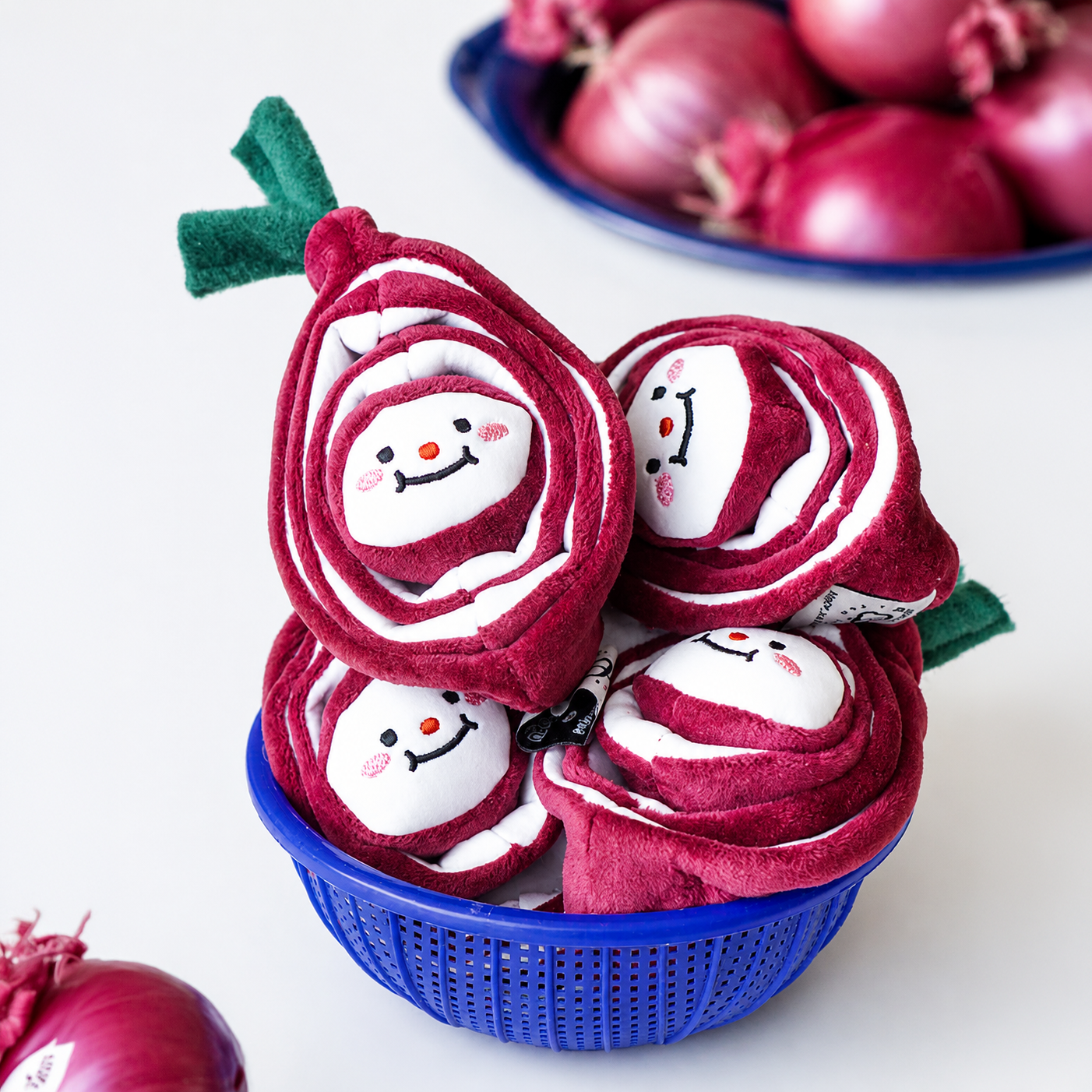Dingdog Nosework Red Onion - Image 1